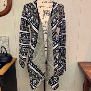 Sugarlips Nordic Star Fringed Open Shrug Sweater